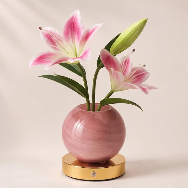Lily Bloom